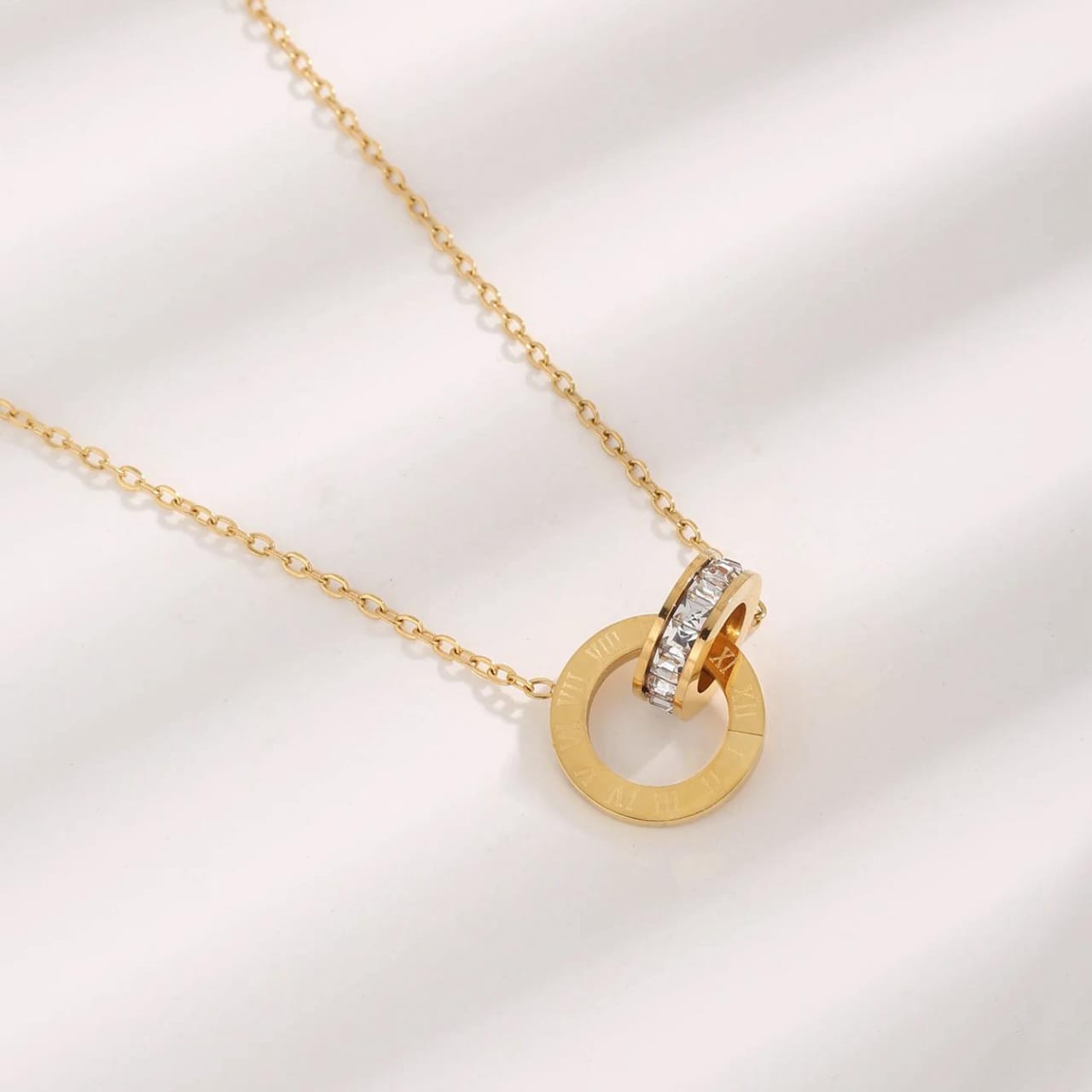Roman Circle Stainless Steel Necklace – Elegant Jewellery, Stylish Accessory for Women