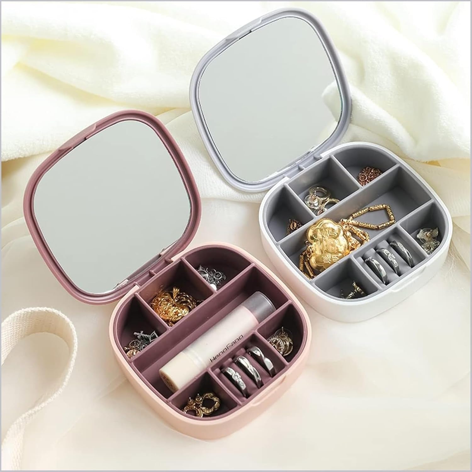 Portable Mini Jewelry Storage Box with Built-In Mirror – Compact Travel Organizer for Rings, Earrings, and Necklaces
