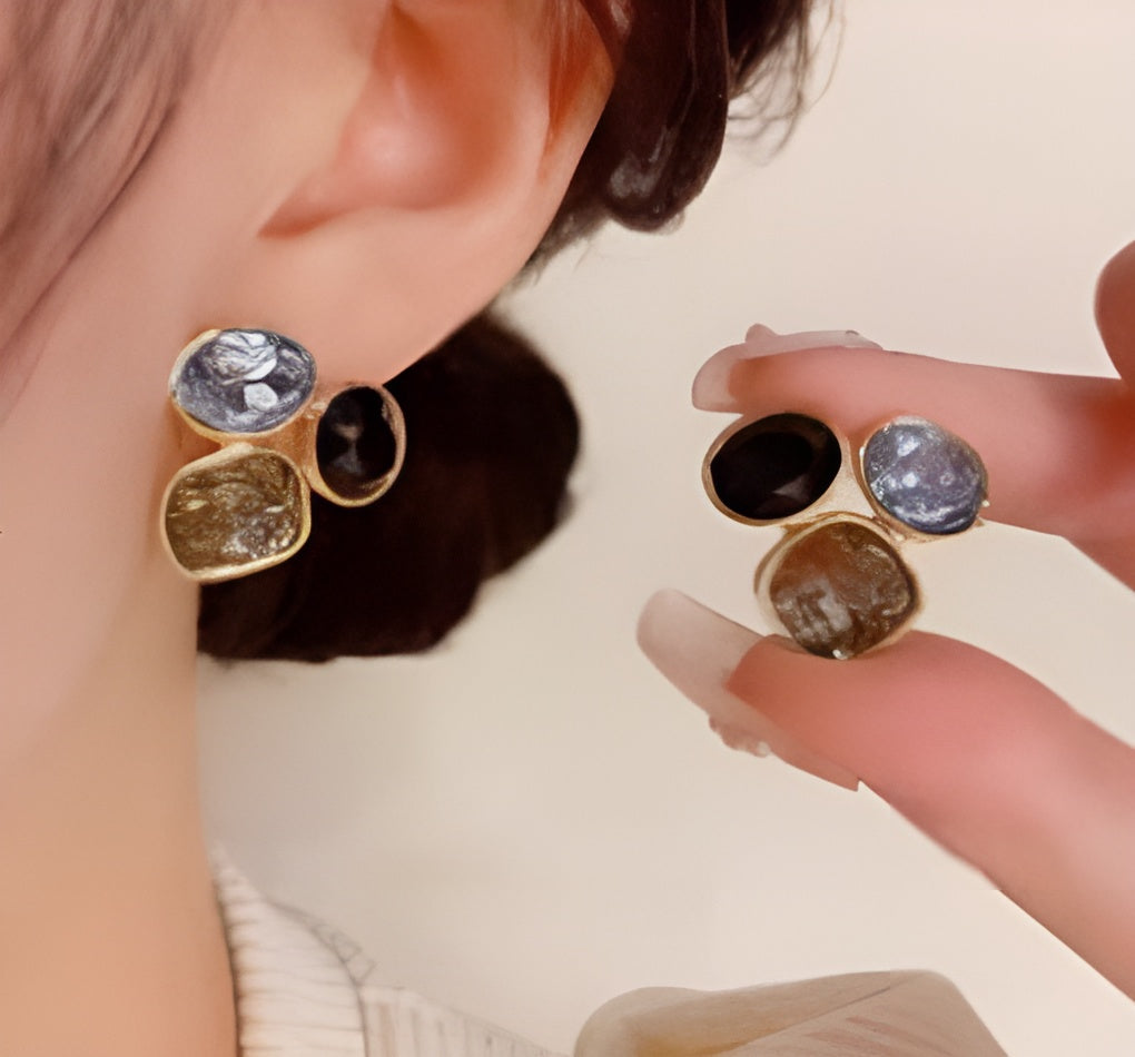 Elegant Fancy Earring Pair – Lightweight Fashion Earrings
