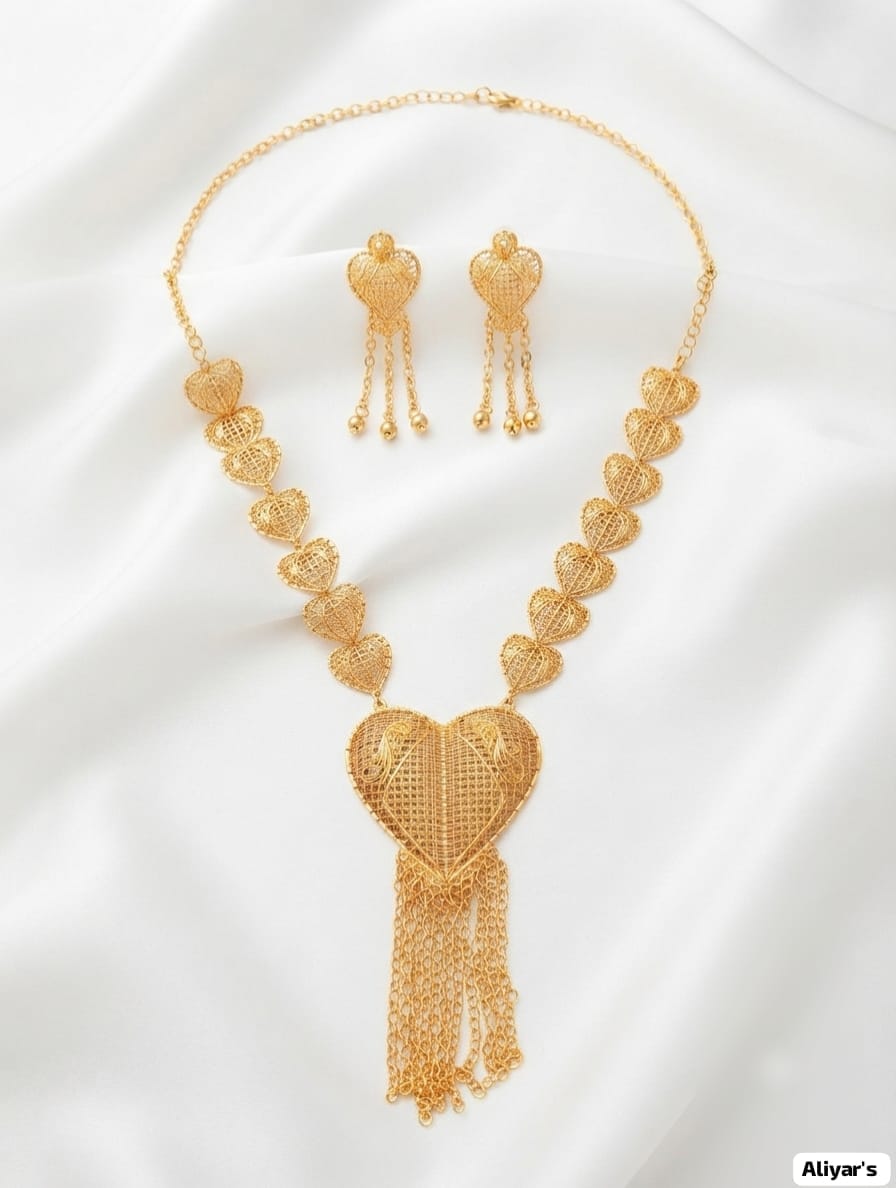 Heart Design Gold Plated Long Mala With Earrings