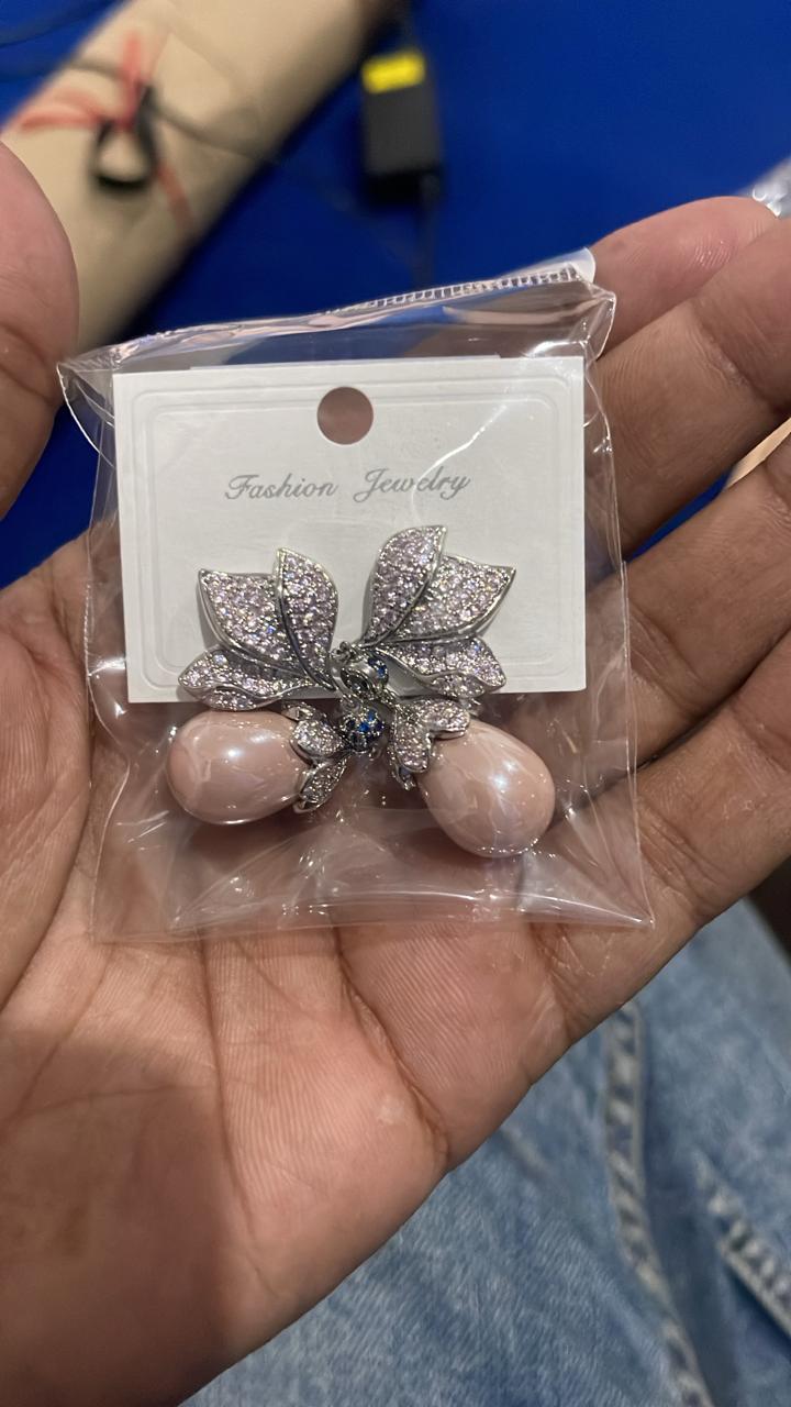 Blush Pearl Blossom Earrings